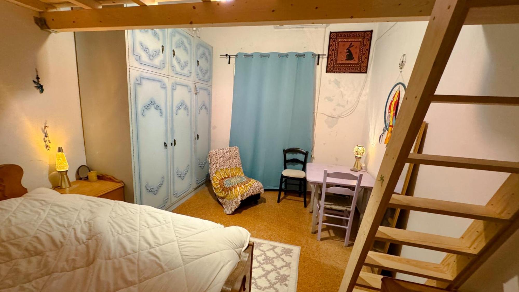 Appartement Vue Sur Mer Soul Family, Egine Aegina المظهر الخارجي الصورة